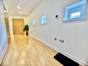 Photo 15- click for photo gallery